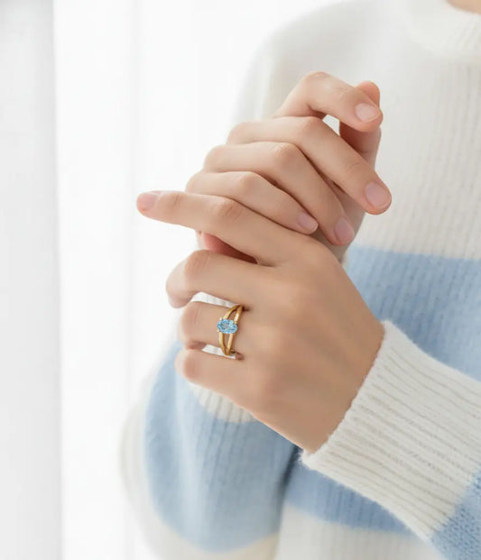 The Clear Breath Ring